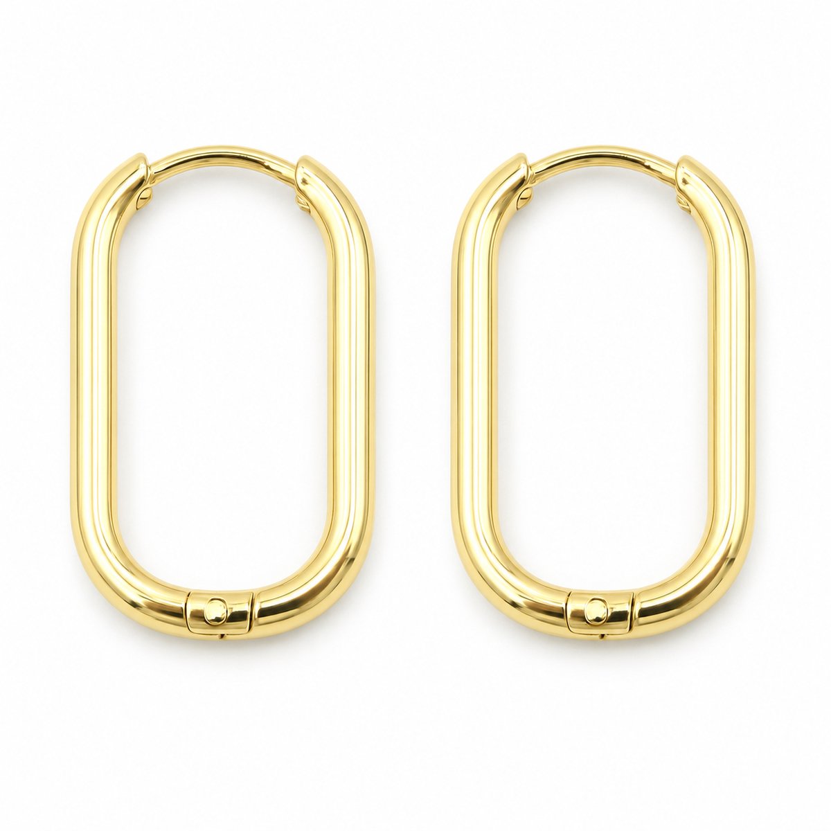 Gold plated - goudkleurig - rechthoekige oorringen - 14x17 mm - klik-sluiting - staal
