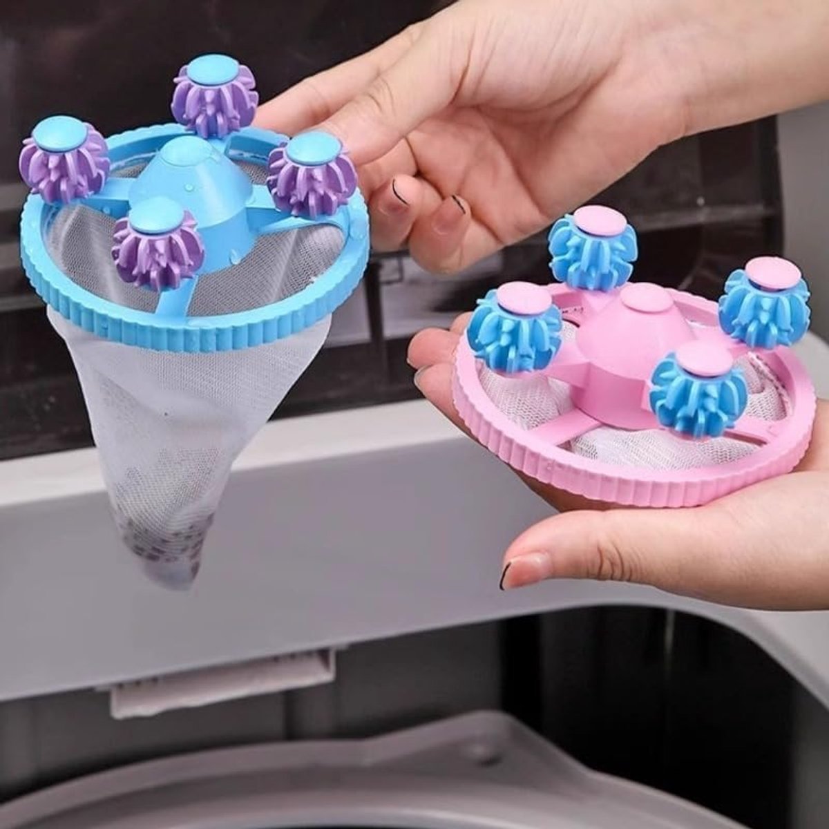 Pluisfilterzak voor wasmachine, haarverwijderaar met kunststof zuignap, universele net-pluisvanger voor wasmachines en drogers, blauw, 2 stuks