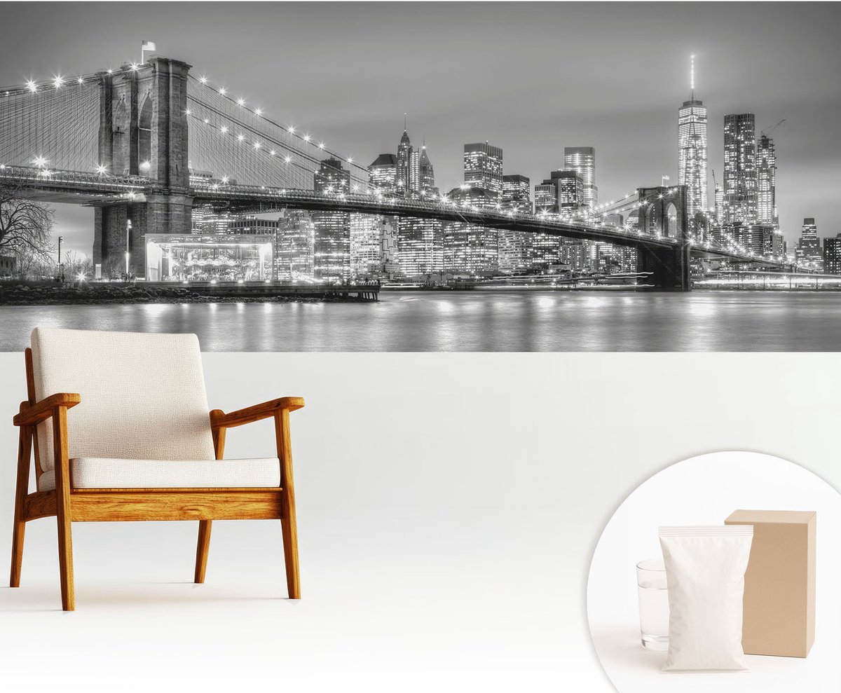 Wallfluent Fotobehang - Zwart-Wit Vliesbehang - 250x104 cm - De Metropoolbrug Muurschildering - Slaapkamer behang Steden - Fotobehang Vlies - Slaapkamer behang