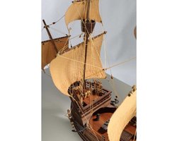 Disarmodel 20140 Nao Victoria – Houten Scheepsbouwpakket – 1:50
