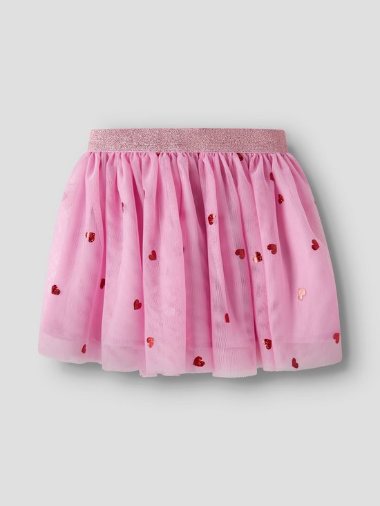 Roze tule rok met rode hartjesprint en een glitterende tailleband.