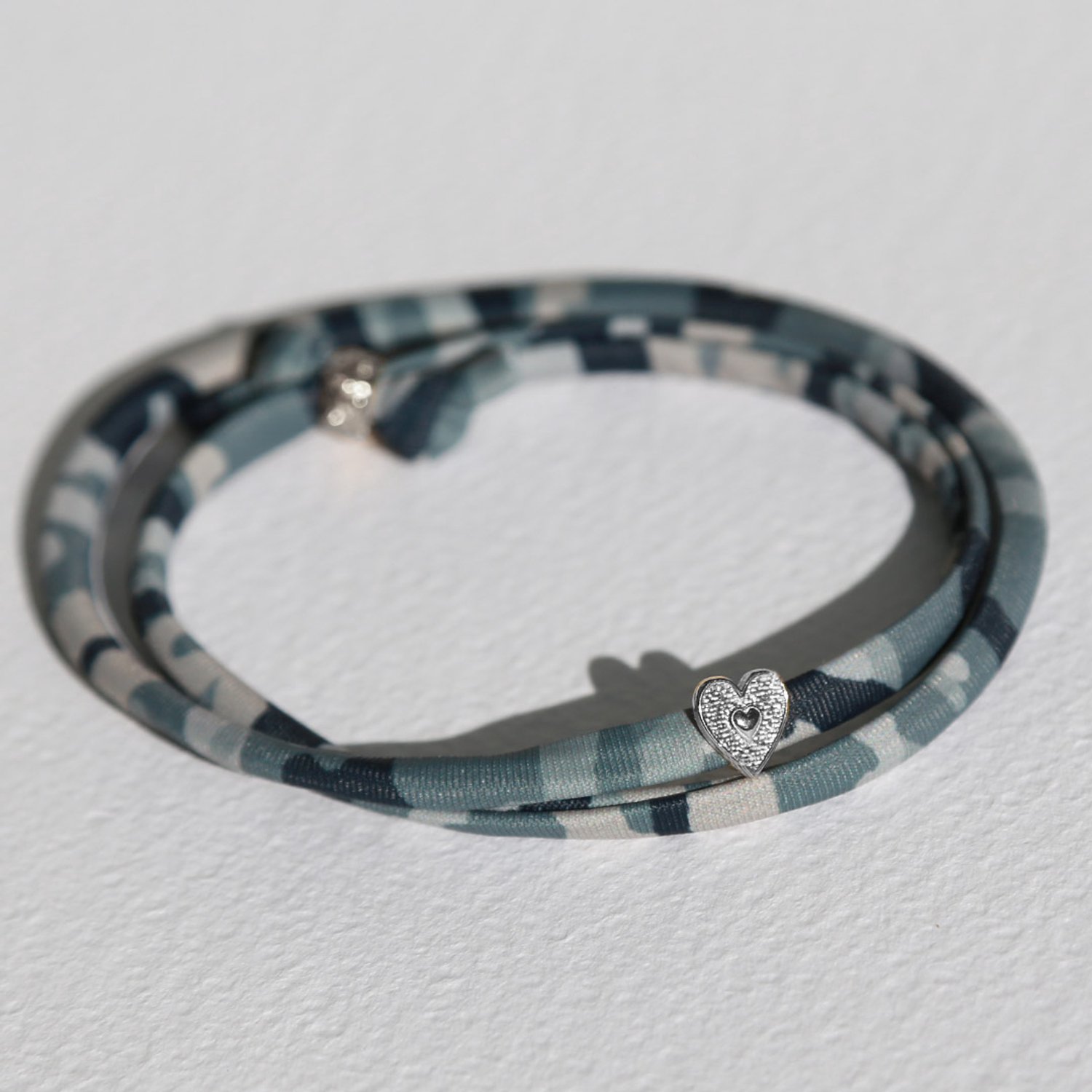 Camouflage enkelband - armband hart zilver