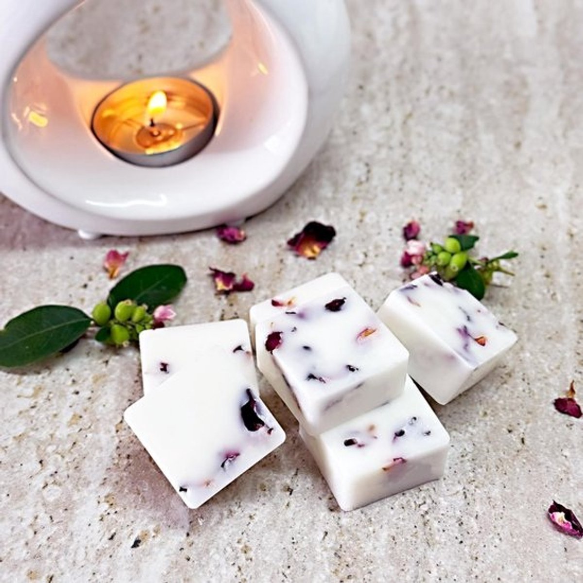 Geurende Wax Melts met Rozenblaadjes - Handgemaakt, Langdurige Geur (6 Stuks)