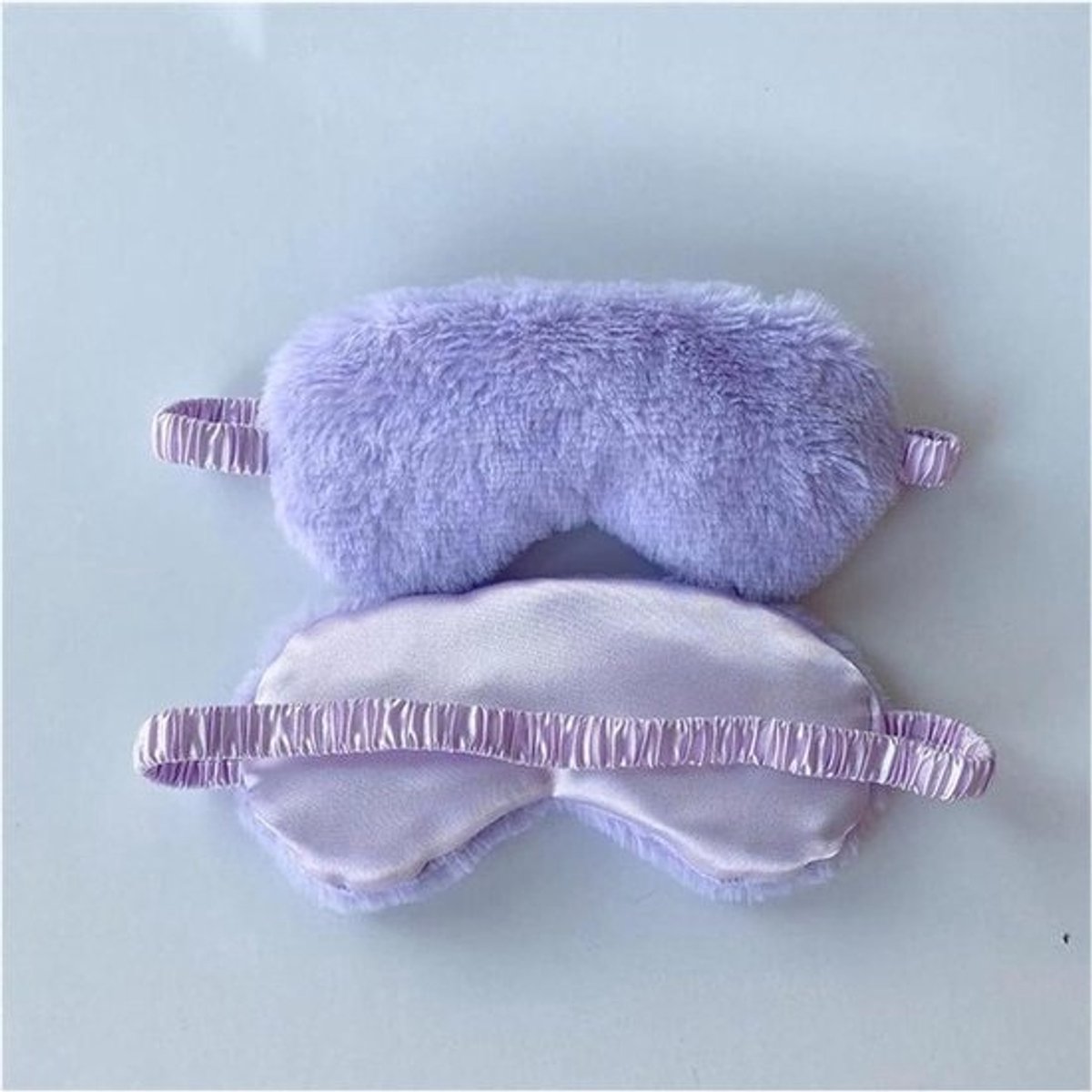 Slaapmasker - Oogmasker - Ontspannen Slapen - Zacht Pluche Materiaal - 200 Gram - Paars