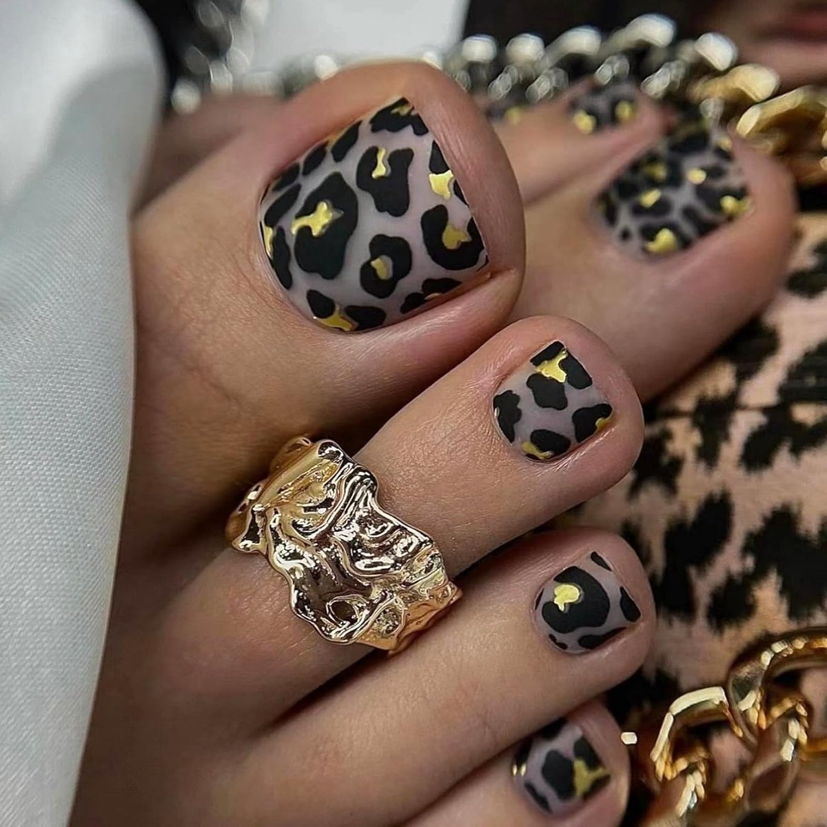 24 stuks kunstteennagels, voetnagels om op te plakken, korte vierkante valse teennagels met luipaardpatroon, acryl, full cover, kunstteennagels om op te plakken, voor vrouwen en meisjes