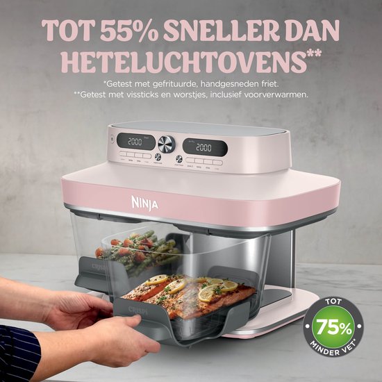 Roze Ninja DualZone airfryer met glazen schalen, gevuld met zalm en groenten; tekst vermeldt tot 55% sneller bakken.