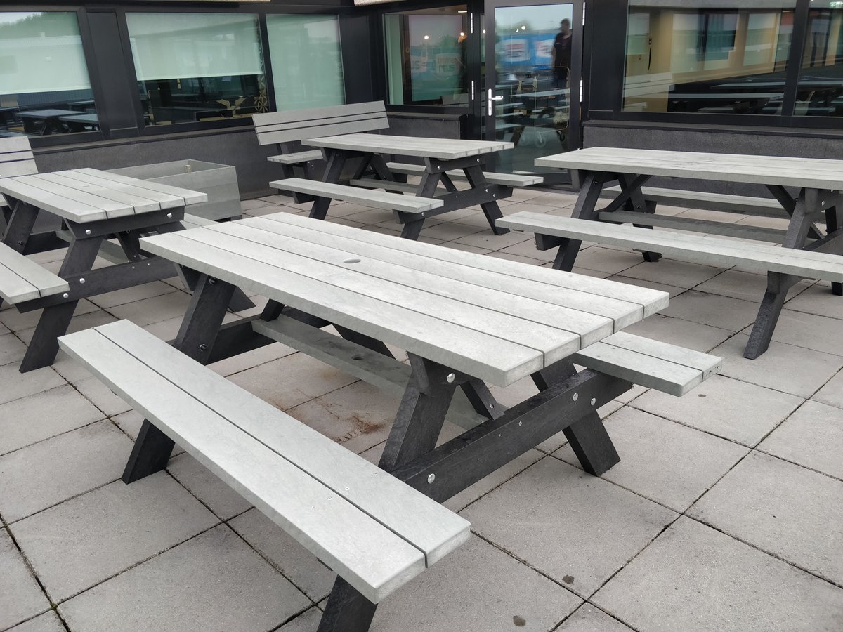 Picknicktafel Ibiza grijs Kunststof 180 cm - 6 Personen - Gerecycled Kunststof Onderhoudsvrij & Weerbestendig