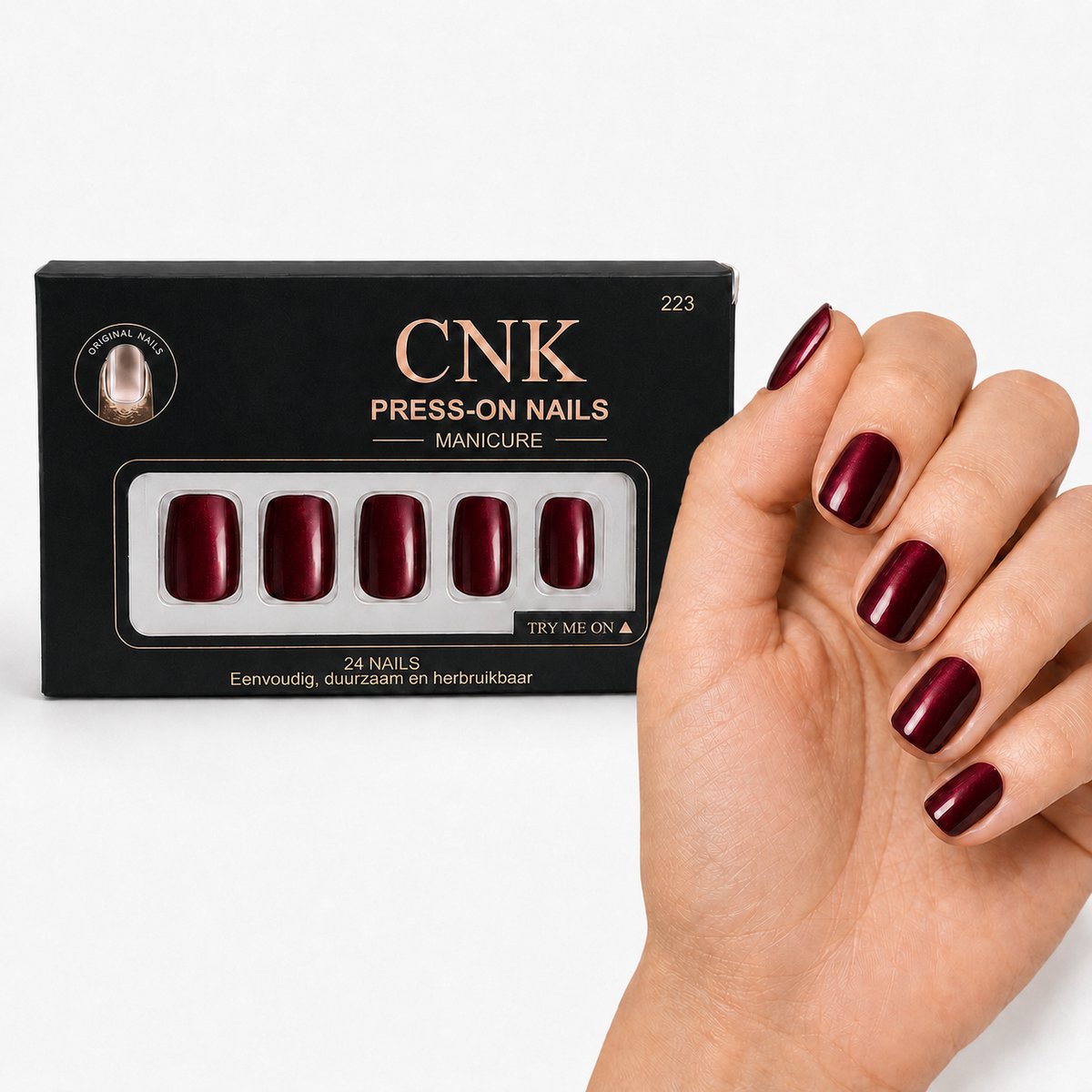 CNK 223 Press On Nails - Plaknagels - 24 Kunstnagels met Nagellijm, 24 Zelfklevende Plakstickers, Cleaner Wipe, Nagelvijl, Woodstick & Size Matcher - Nepnagels voor 7-14 Dagen - Herbruikbare Press-On Nagels - Starterspakket voor Manicure & Nail Art