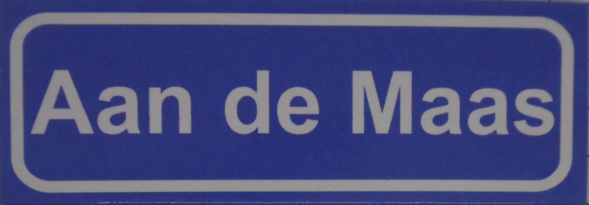 Souv© - koelkast magneet - plaatsnaam bord - kombord - souvenir - koelkastmagneetje - relatiegeschenk Aan de Maas