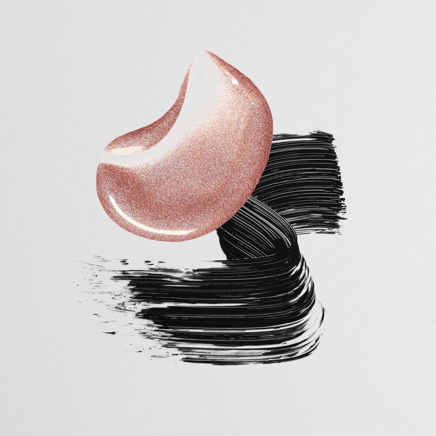 r.e.m. beauty - Frost & Flutter - Liquid eyeshadow en mascara reisformaat - Limited Edition Make-up Cadeauset