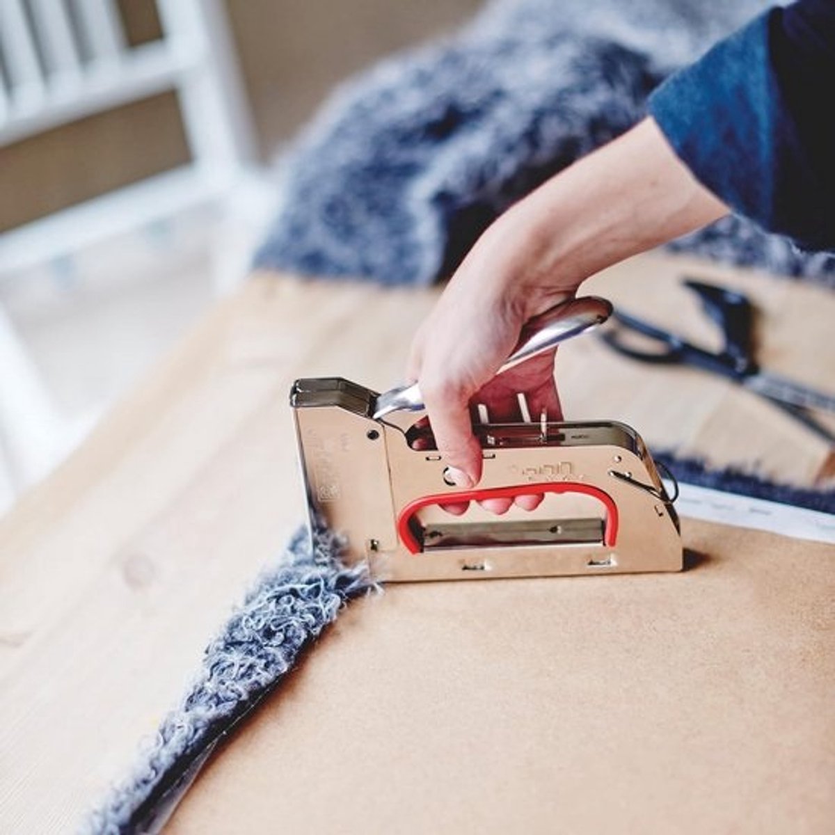 Handtacker voor Hout en Stof - Compacte Staal Tackers voor Type 53 Nietjes
