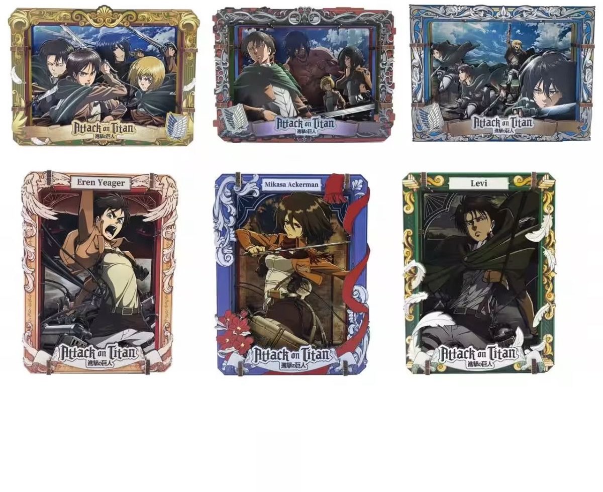 Attack on Titan Wooden Gallery - S (1 random item)
