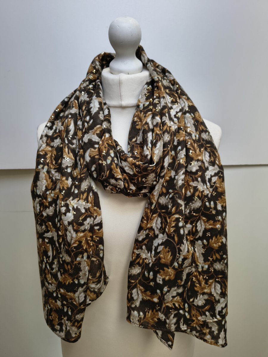 Lange dames sjaal Joelle-gebloemd motief-donker bruin wit goud beige licht cacao bruin