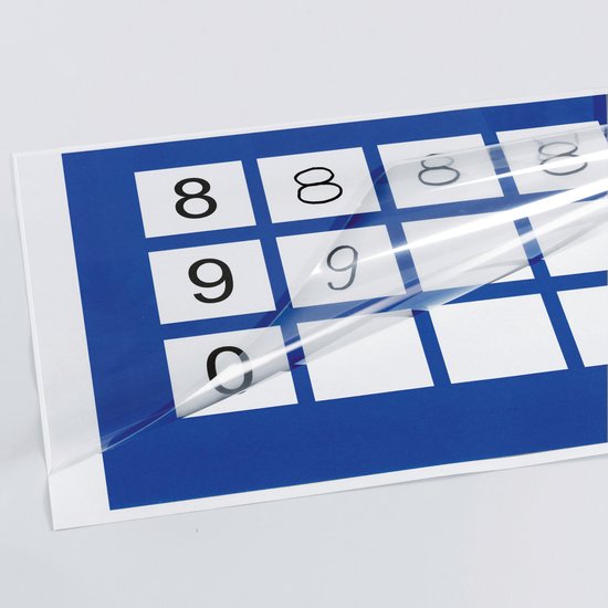 Blauw met wit numeriek rooster van 8 tot 0 onder een transparante beschermfolie.