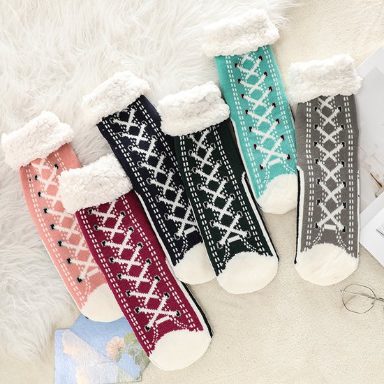 1 paar zwarte dikke kasjmier loungesokken - Geschikt voor damesmaten 35-40 - Antislip loungesokken - Acryl materiaal - Warm en comfortabel - Geschikt voor dames — afbeelding 4