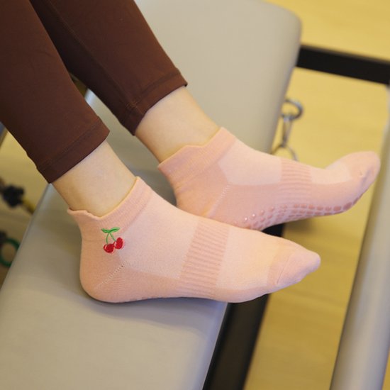 Antislip Sokken - Yoga Sokken - 6 paar - Pilates Sokken - met Grip - voor dames - Sneakersokken - voor Dans en Workouts - Zwart, Wit, Grijs, lichtbruin, Roze en Paars - eenheidsmaat — afbeelding 2