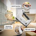 Bosch ErgoMixx handmixer met zacht handvat, 750W motor en roestvrijstalen tools.