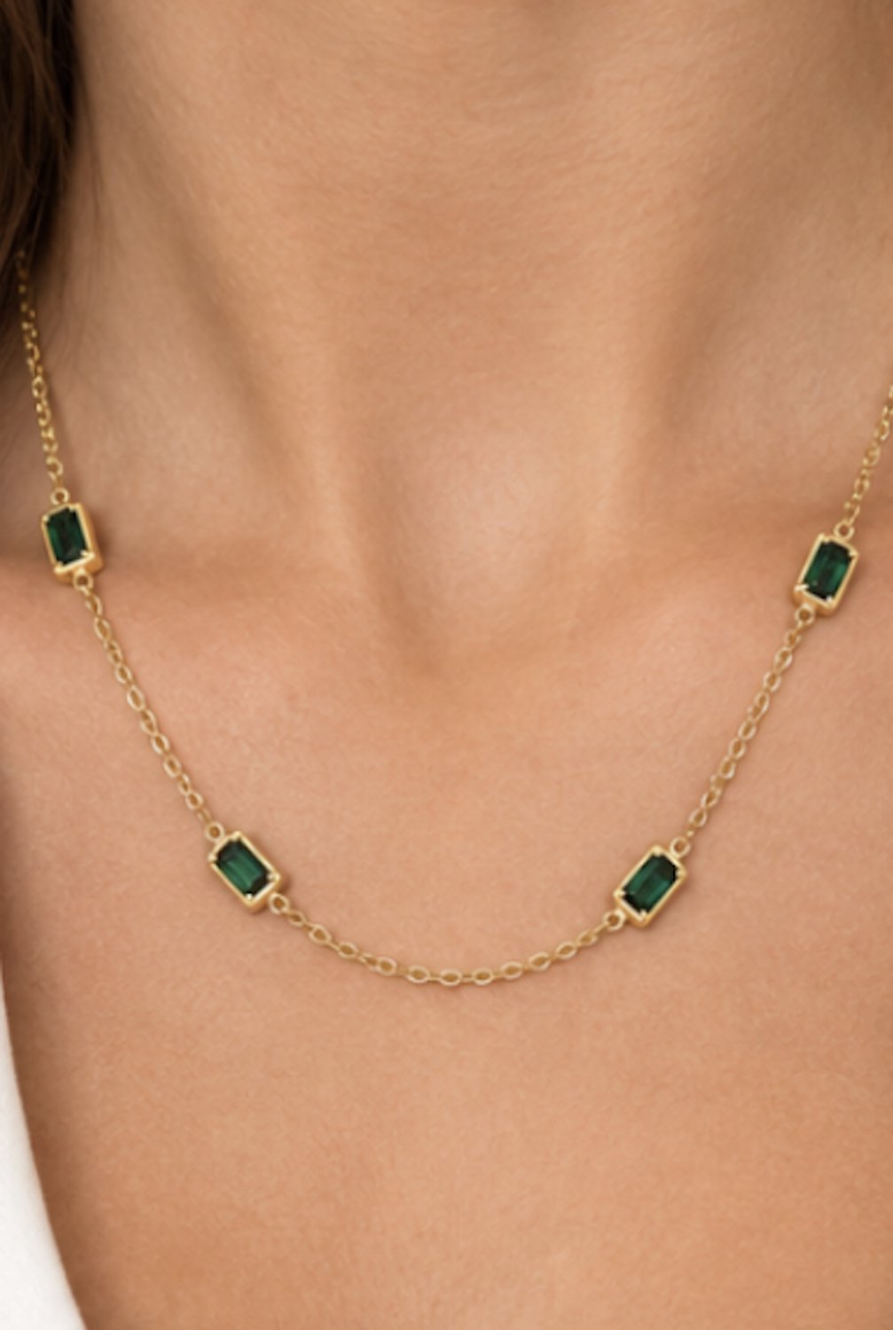 Luxe ketting - verguld - Groen Zirkonia - Stijlvolle ketting - Goudkleurig - Roestvrijstalen -Cadeau Voor Vrouwen- cadeau -Valentijn - Liefde - Verrassing- kerst cadeau