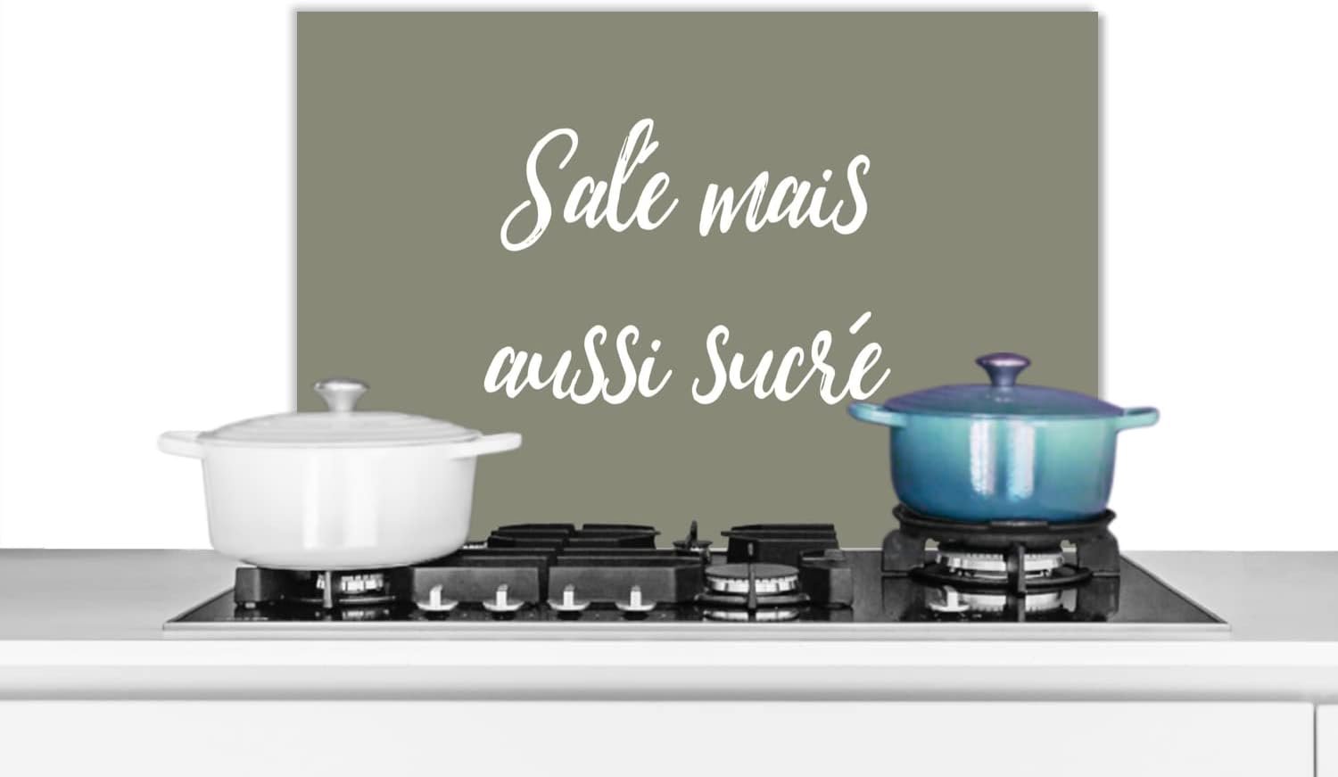 Spatscherm Keuken - 70x50 cm - Quote - mais aussi sueré - Spreuken - Olijfgroen