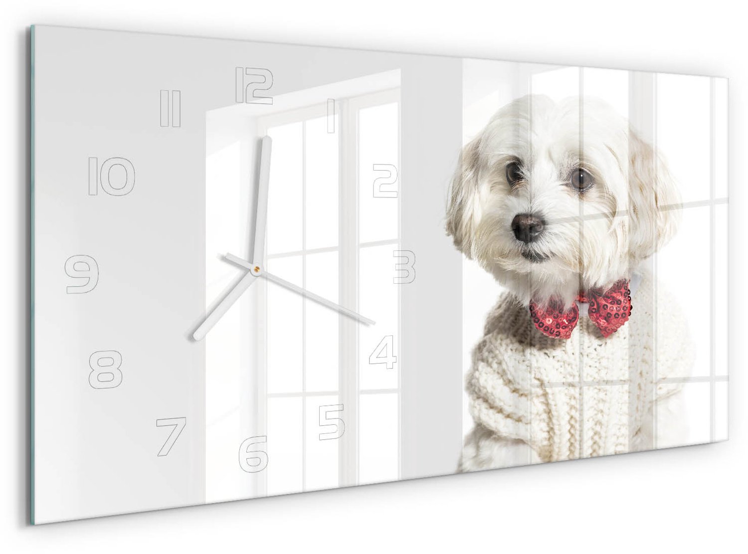 TULUP Wandklok - Maltezer met een vlinderdas Moderne Wandklok Glas - 60x30 cm - Rood Wandklok Glas Decoratie - Witte handen - Rechthoekige Klok - Glazen Wandklok Design - Klok Glas Met Opdruk