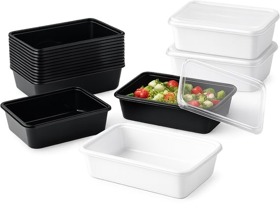 Stapelbare zwarte en witte maaltijdbakjes met transparante deksels, één gevuld met een salade.