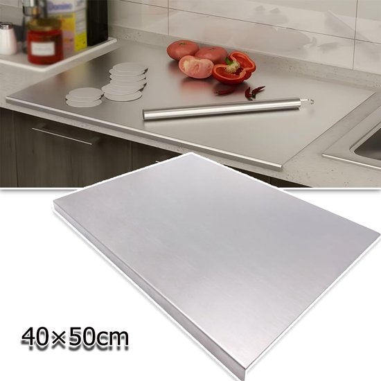 Planche à découper en inox de 40x50cm pour la préparation des aliments.