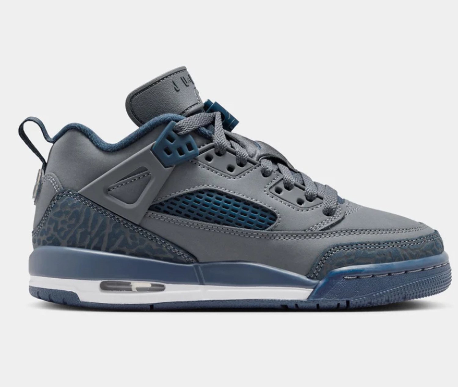 Jordan Spizike Low Flint “ Grijs