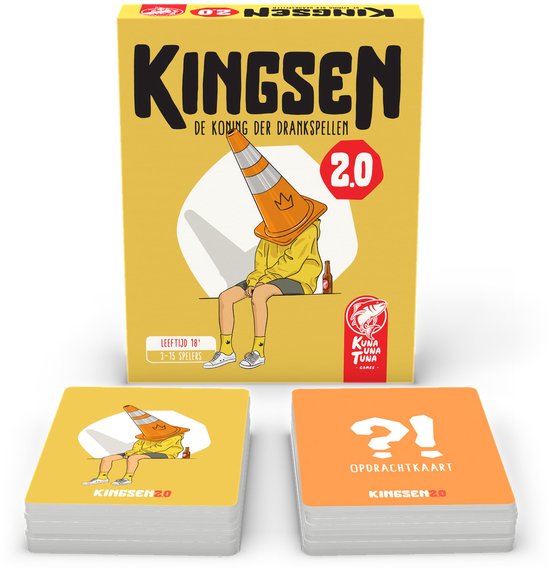 Kingsen 2.0 speldoos met twee stapels speelkaarten op de voorgrond.
