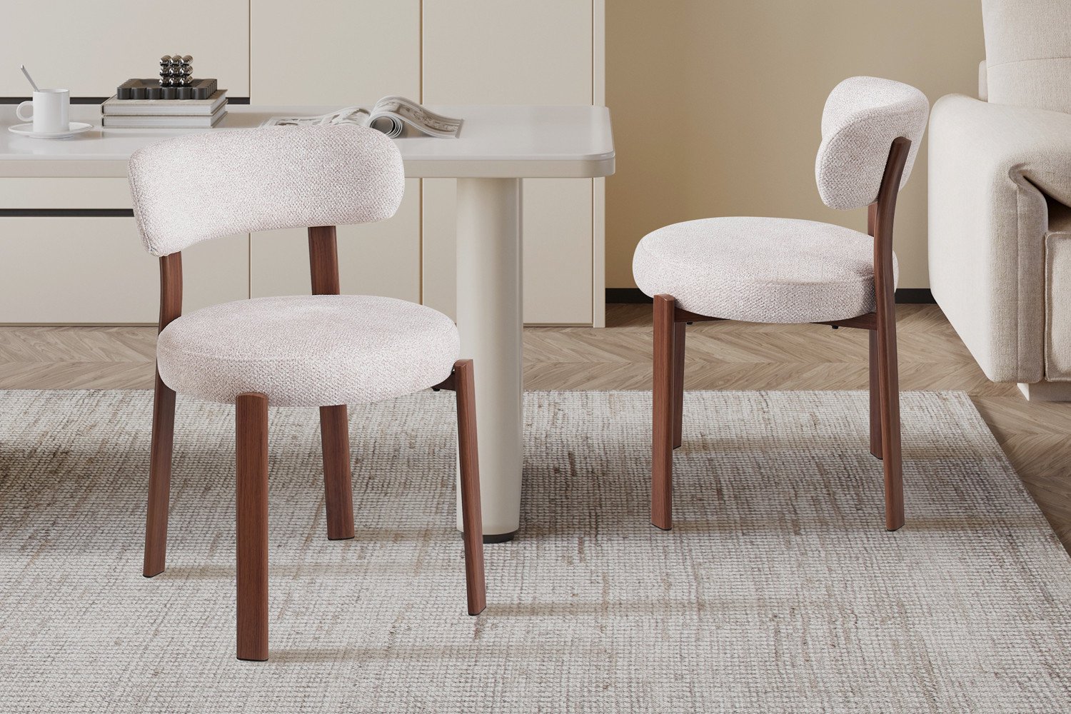 Rousseau Julia - Eetkamerstoel - Walnoot - Stof Fabb Leo 23 - Beige - per stuk