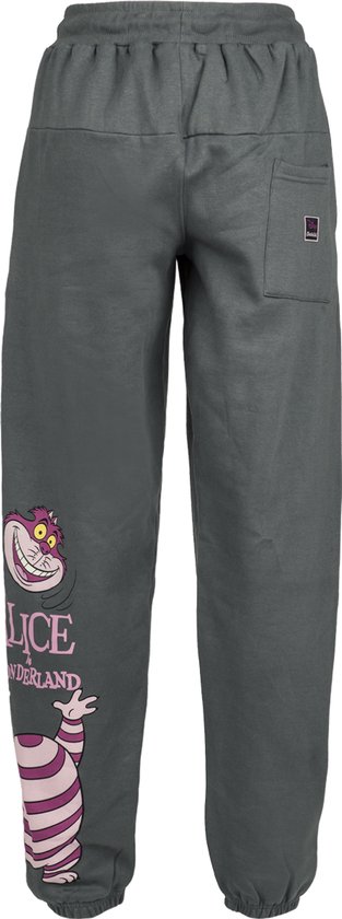 Achterzijde van grijze joggingbroek met Disney Cheshire Cat-zaklabel en beenprint.
