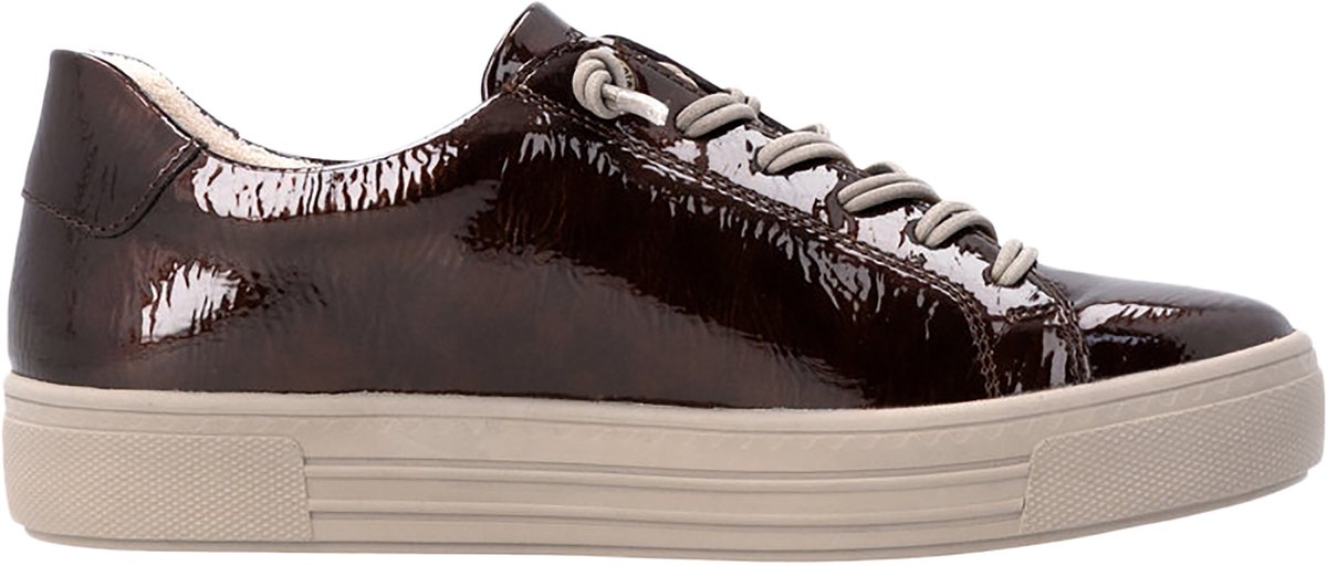 Baskets en cuir