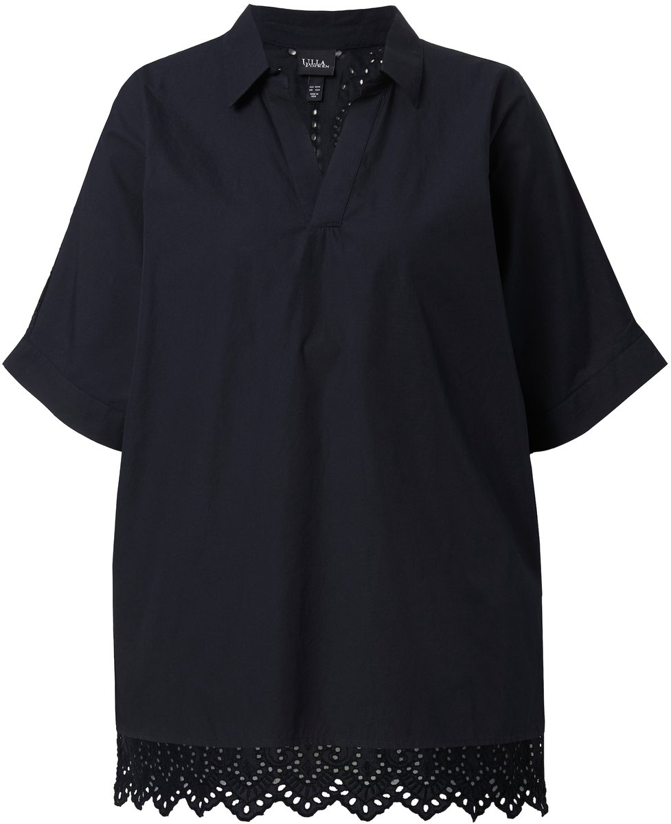 Ulla Popken - Dames - Blouse oogjesborduursel oversized overhemdkraag halve mouw - Zwart - Maat 46+