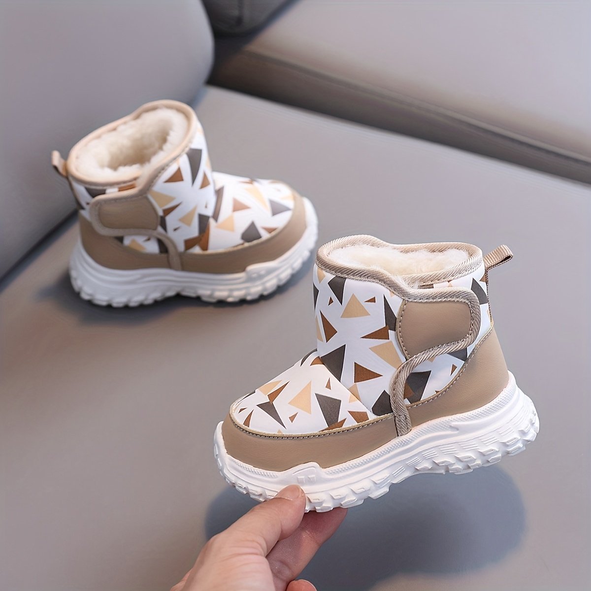 Currero Snowboots Meisjes Sneeuwlaarzen Kinderen Winterlaarzen Meisjes Gevoerde Winterschoenen Waterdicht Antislip Zool Warm Gevoerd Kinderlaarzen Creme