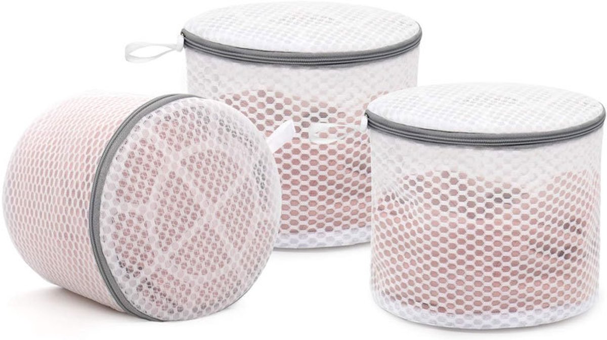 Drie waszakken van mesh voor de wasmachine kunnen worden gebruikt om bh's, ondergoed, sokken en delicate kledingstukken te wassen.