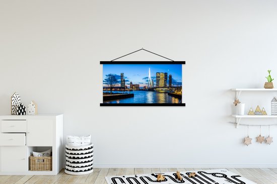 Posterhanger incl. Poster 120x60 cm - Schoolplaat - Rotterdam - Water - Skyline - Textielposter - Zwarte latten