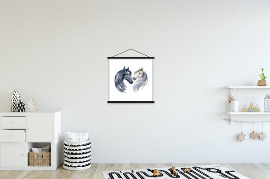 Porte-affiche avec affiche - Affiche scolaire - Paarden - Aquarelle - Wit - Filles - Enfants - Meiden - 40x40 cm - Lattes noires