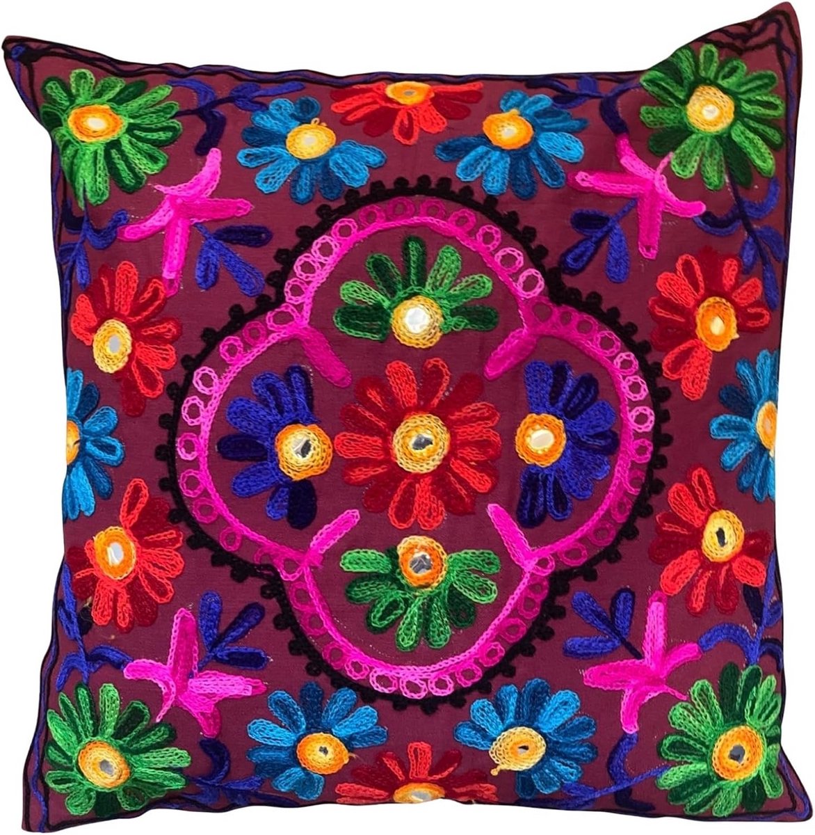Etnische Kussensloop met Multicolor Borduurwerk – 40 x 40 cm