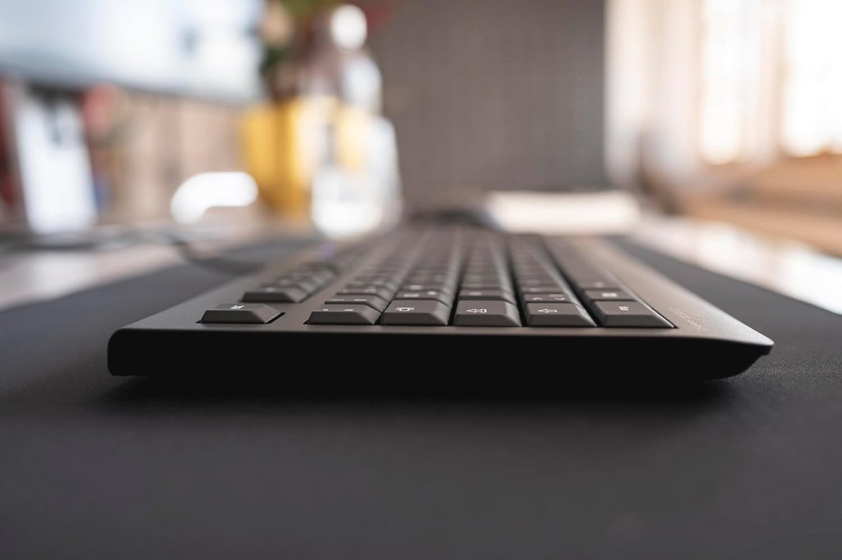 Draadloze Toetsenbord Muis Set met 4 Extra Toetsen, EU Formaat, QWERTY