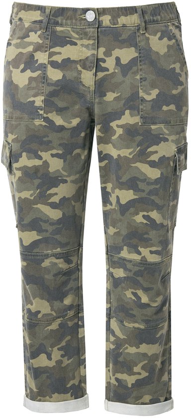 Olijfgrijze camouflage broek met opgestikte zakken en opgerolde zoom.
