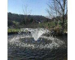 AquaOne vijverfontein COP-10000 90W I Drijvende vijverfontein 20000 l/u I Waterkolom met een hoogte van 1 m en een diameter van ca. 3 m I Fontein voor tuinvijver, zwemvijver, zwembad