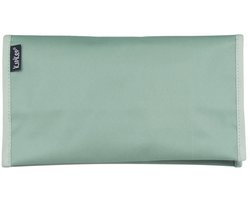 foto van KipKep Napper Luier-etuitje - Pale Green - luiers en doekjes to go - rPET - wasbaar - gecoat - groen