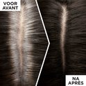 Voor en na foto van grijs haar dat met spray is bedekt, met "VOOR AVANT" en "NA APRÈS" labels.