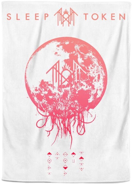 Witte deken met rode/roze maan en Sleep Token logo. Onder de maan staan symbolen.