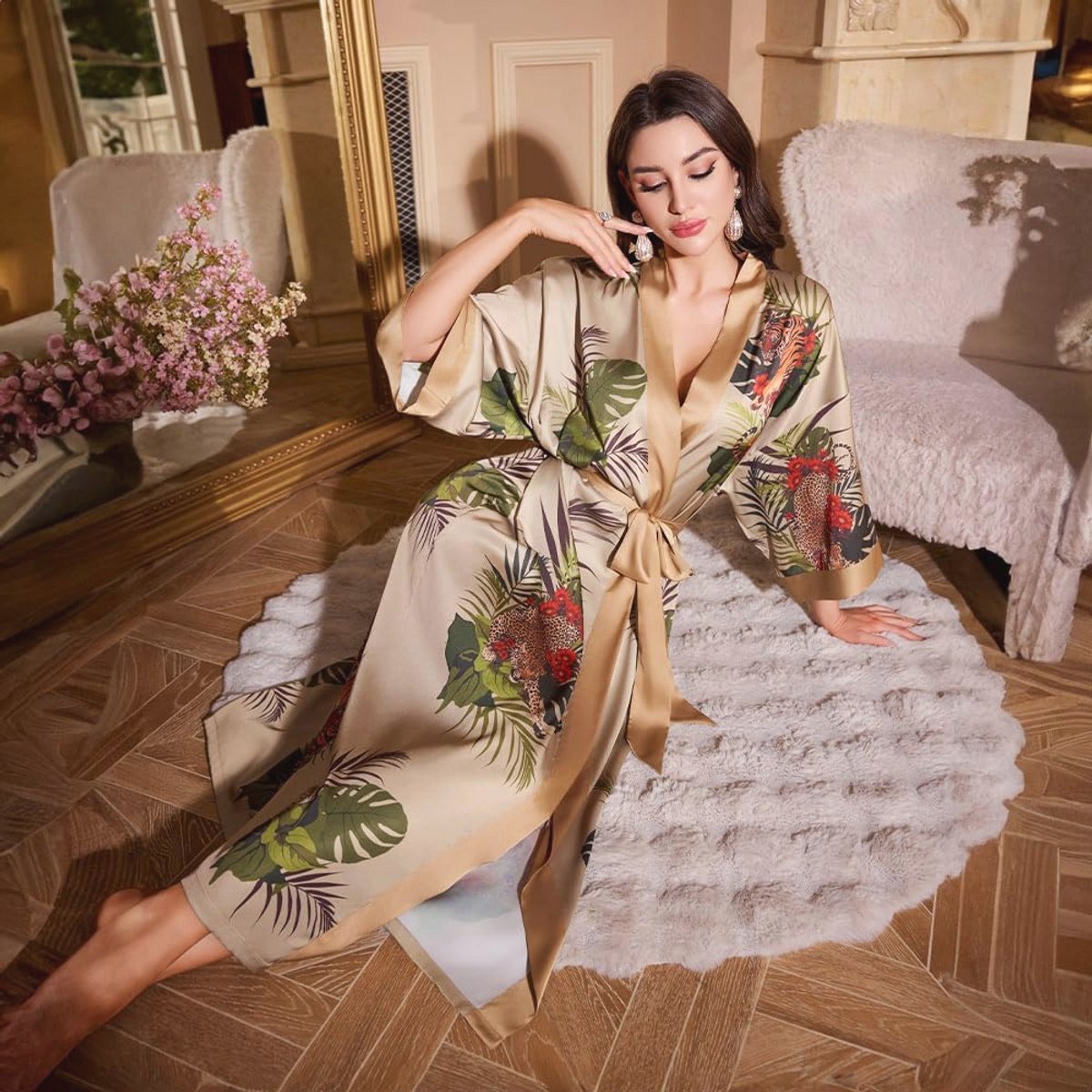 Lange Satijnen Kimono Ochtendjas voor Dames - Zijdeachtige Badjas met Bloemen