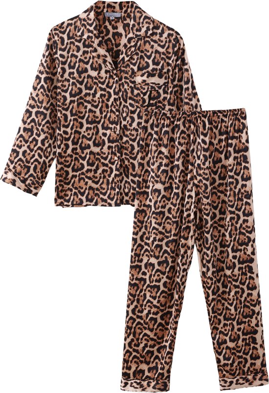 Pyjamaset met panterprint: pyjamashirt met lange mouwen en broek.