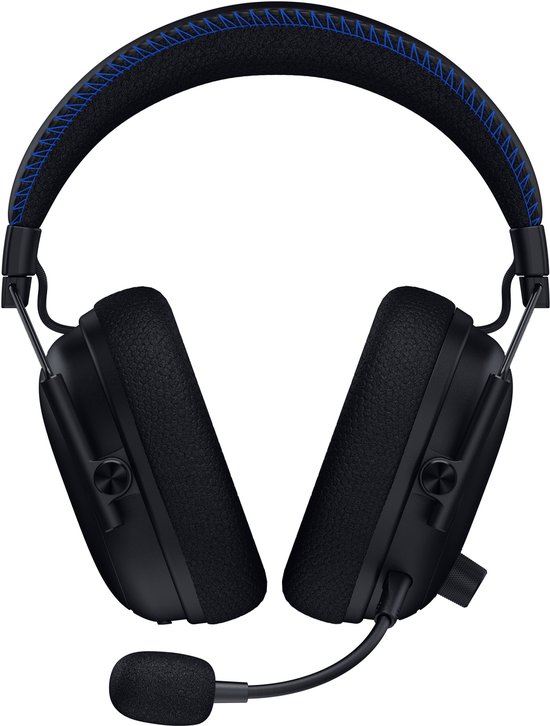 Zwarte gaming headset met blauwe stiksels en microfoon.