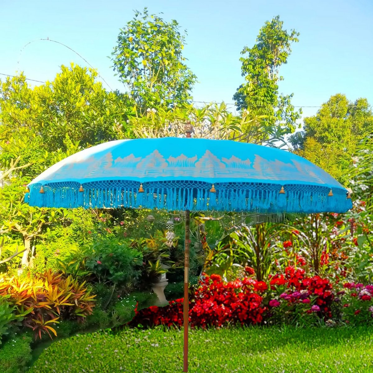 Grote Balinese Parasol 3 Meter Doorsnede Blauw/Turquoise Tuinparasol