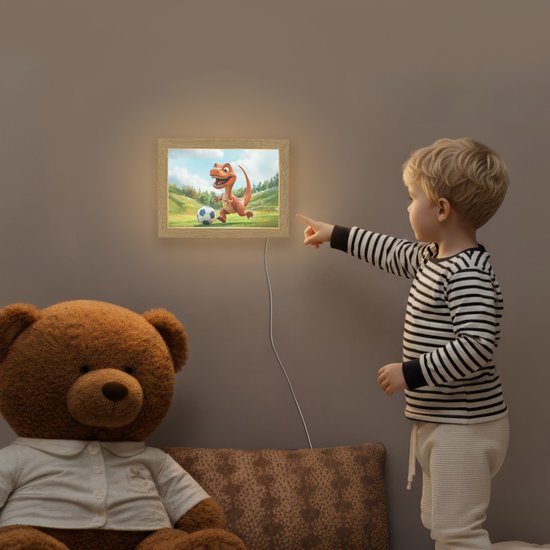 Nachtlampje 20x15 cm - Kinder lampje - Dinosaurus - Oranje - Cartoon - Voetbal - Tafellamp kinderkamer - Slaapkamer lamp - Bedlamp kinderen - Kinderlampje stopcontact - Wandlamp babykamer - Nachtlampjes van Merkloos — afbeelding 5