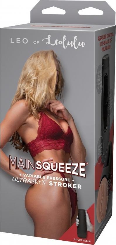 The Realistic Cock Ultraskyn Vibrating 8 Inches - Vanilla