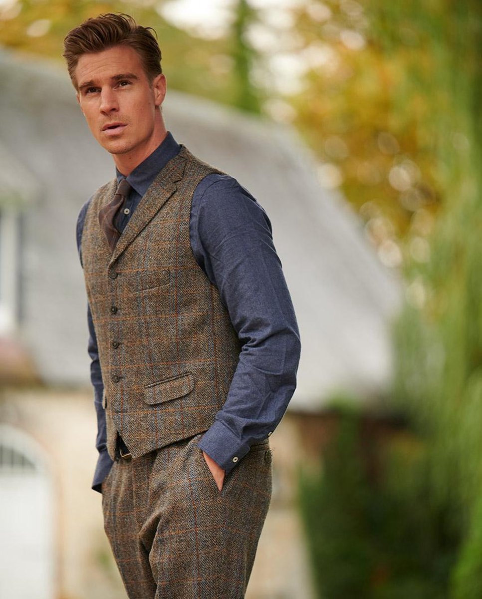 Harris Tweed Enkelrij vest met 5 knopen, revers en 2 klepzakjes - Heren  Gilet - Maat EU54 | bol.com